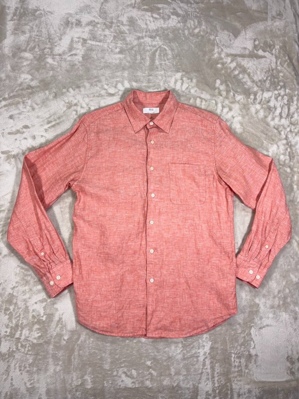 Uniqlo Men's Button Down Shirt 100% Linen Long Sleeve Pink - Size Medium